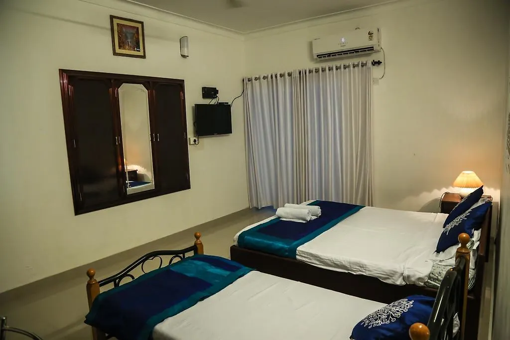 Sri Anandan Residency Bed & Breakfast Thrissur India